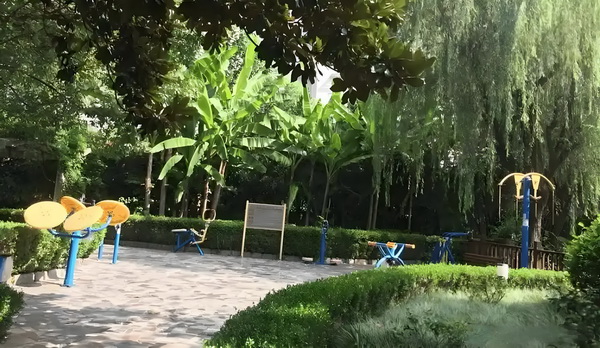 缉拿逃妃全攻略：王爷上菜